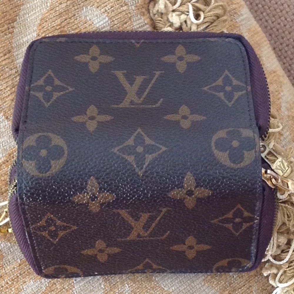 🔥Louis Vuitton - Vintage Key / Zipped Coin Holder - Picture 5 of 10